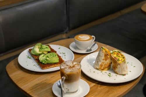 Food and beverages, Habitat Aparthotel by Totalstay in Cape Town
