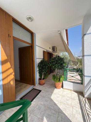 City Center Apartments - Free Parking - image 5