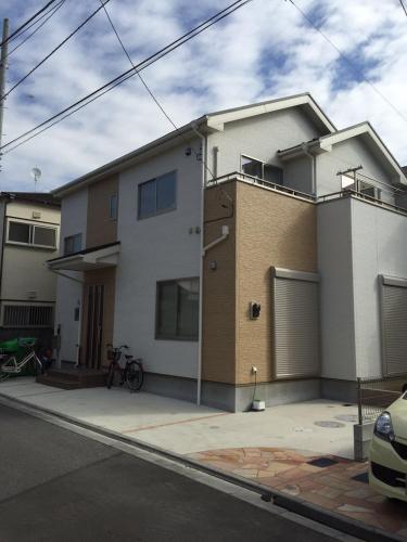 Hinode House