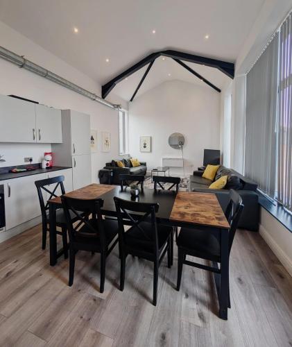 Dale Street Apartments Liverpool by StaySavvy Accommodation