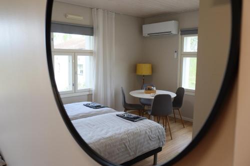 . Törrö as 2, siisti 2 hlö huoneisto keittiöllä ja kylpyhuoneella, Ranuantien varrella