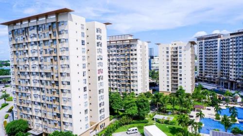 East Bay Residences Near Alabang Condo Stay near Alba Restaurante