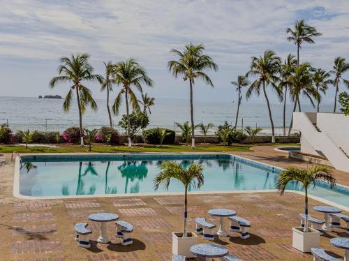 Apartamento de 2 habitaciones frente Playa Moreno in Porlamar