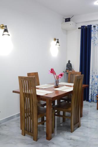 Madampe Residence in Madampe