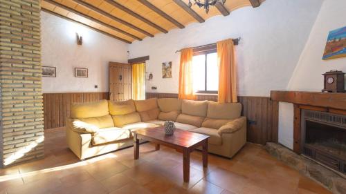 Alazan Chiclana de la Frontera by Ruralidays - image 2