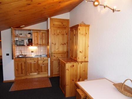 Résidence Croix Du Sud - Studio fonctionnel · Centre station · Vue pistes · Casier à skis MAE-6404