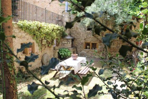 Casa Rural el Convento de Vadillo in Frias