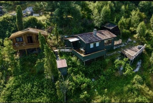 Viesnīcas āriene, Sjarmerende Hytte Med Utsikt Over Sognefjorden in Kaupanger