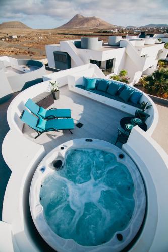 Ático de Lujo con Sauna y Jacuzzi Privados con Vistas