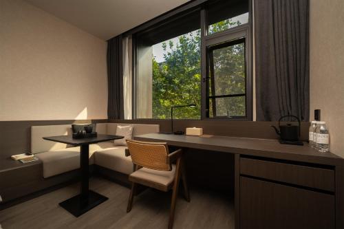 Atour Jianye Hotel Chengdu Kuanzhai Alley Changshun Street