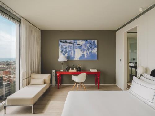 Meliá Barcelona Sky - image 4