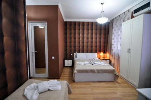 Renaissance Hotel Tbilisi – Tbilisi, MA
