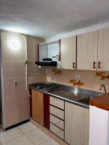 Acogedor apartamento cerca al tranvia 101