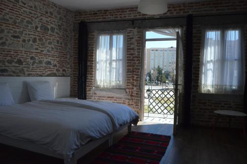 Old Bazaar Rooms