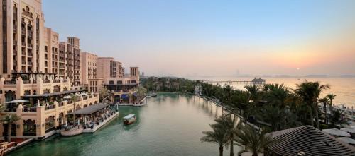 Jumeirah Mina Al Salam Dubai, Dubaj