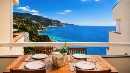 Mediterranean Getaway - Private Beach & Sea Views