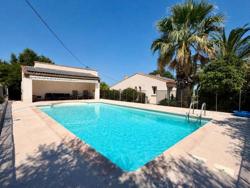 2 chambres indépendantes avec piscine