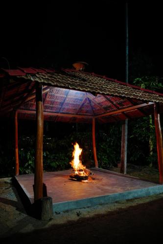 Kerevolu Heritage Stay - Estate, Home Food, Near to Sight Seeings in Agani