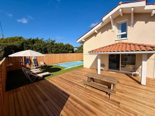 Villa BiscaForever piscine et plage