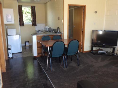 查爾頓汽車旅館 (Charlton Motel) in 戈爾