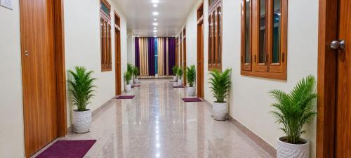 Shubham Palace Hotel - image 4
