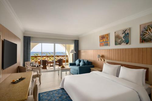 Movenpick Resort Taba in Taba