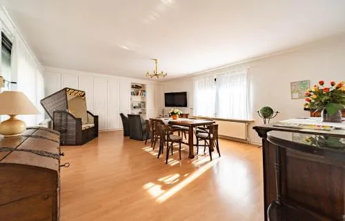 Uni - Lübeck Appartement in Groß Grönau, Deutschland