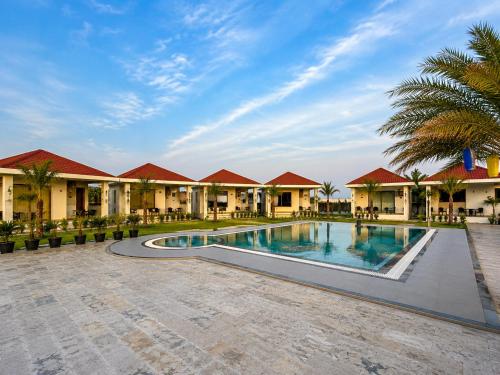 Dusk and Dawn Beach Resort