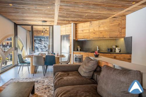 Bright 3 Bed Apartment - Arc 1950 - Auberge Jerome