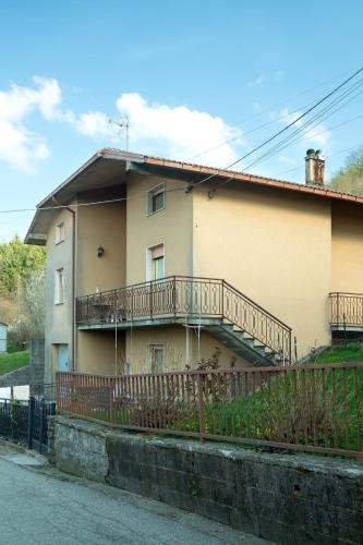 Casa immersa nell'appennino in Castiglione dei Pepoli