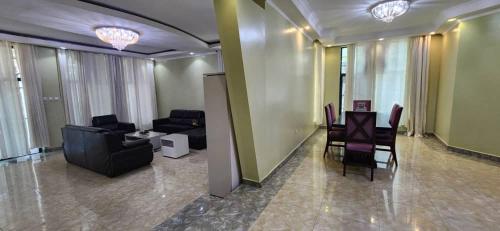 GEZANA GUEST HOUSE Gacuriro Kigali - image 2