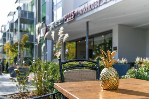 Unterkunft von außen, Best Western Plus Parkhotel & Spa Cottbus in Cottbus