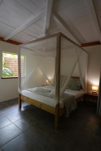 Villa Mango in Dešajesa
