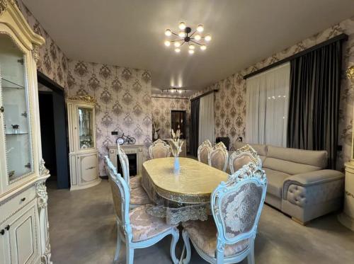 Ohanavan Family House in Ashtarak