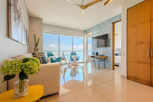 Luxury H2/ Piso 19/ Sea Bay View & Historic Center