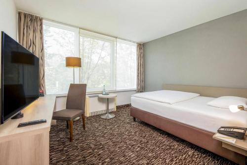 1 twin bed