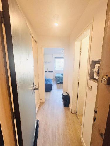NGOMA IMMOBILIER N27 Studio proche gare in Melun