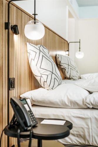 1 queen bed