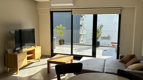 Spacious and comfortable apartment in Almagro