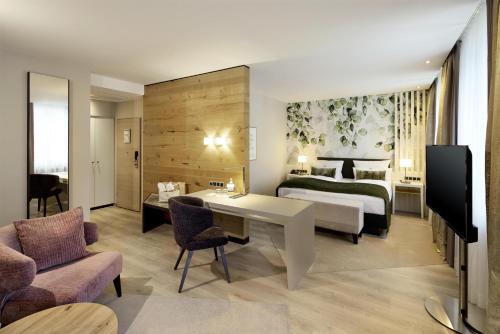 2 twin beds