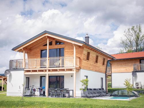 Chalet in Inzell with Pool & Alpine View