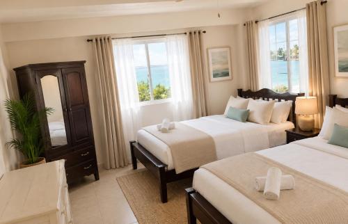 2 double beds