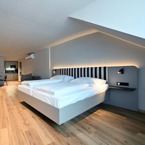 WYSE Apartments Nürnberg City, klimatisiert, vollausgestattete Kitchenette, 24h Check-in, Metro