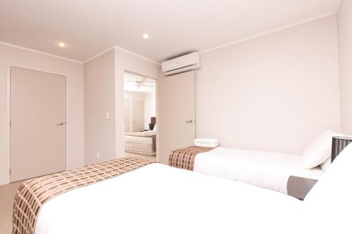 Parkview Motor Inn, Pukekohe East