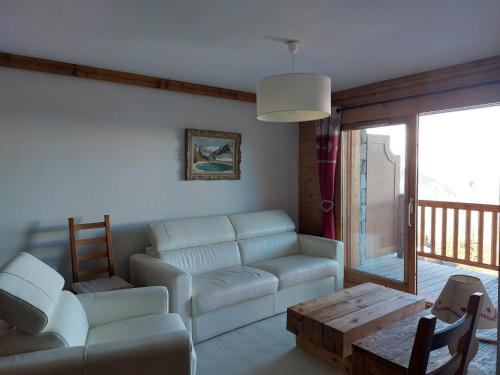 Résidence L'iseran - Charmant appartement de 4 pièces dans une résidence proche des pistes dans le quartier du Chantel. MAE-3184