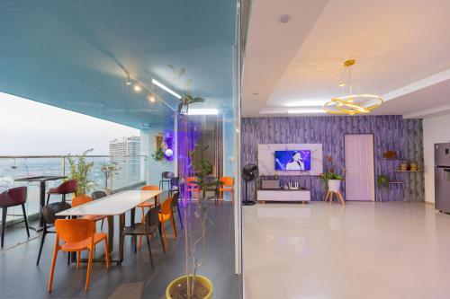 Căn Hộ Ban Công Sân Vườn - Oasky 4PN - image 4