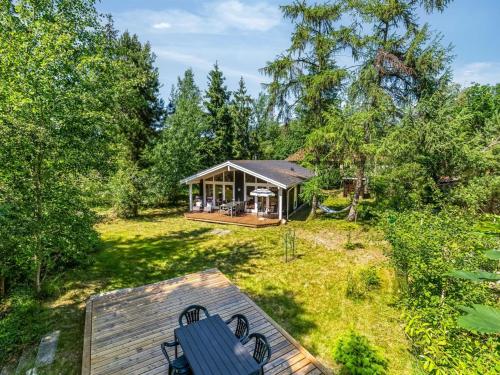  Holiday Home Hertta - 200m from the sea by Interhome in Bøtø By