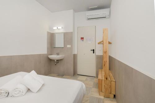 Pension Castil - image 3