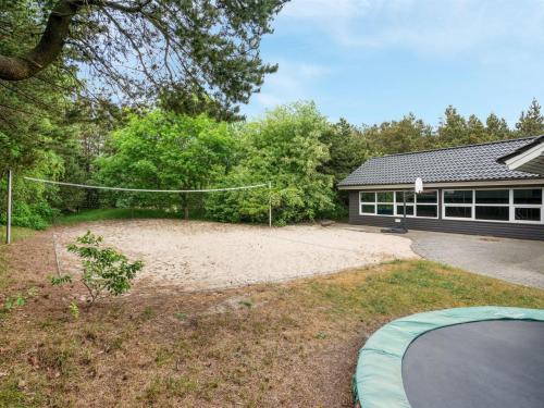  Holiday Home Liliana - 800m from the sea by Interhome in Mølby