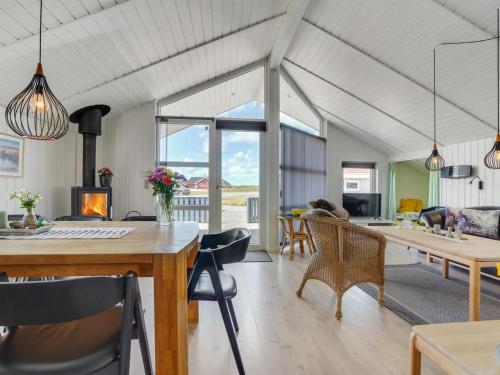  Holiday Home Freek - 400m from the sea by Interhome in Lakolk